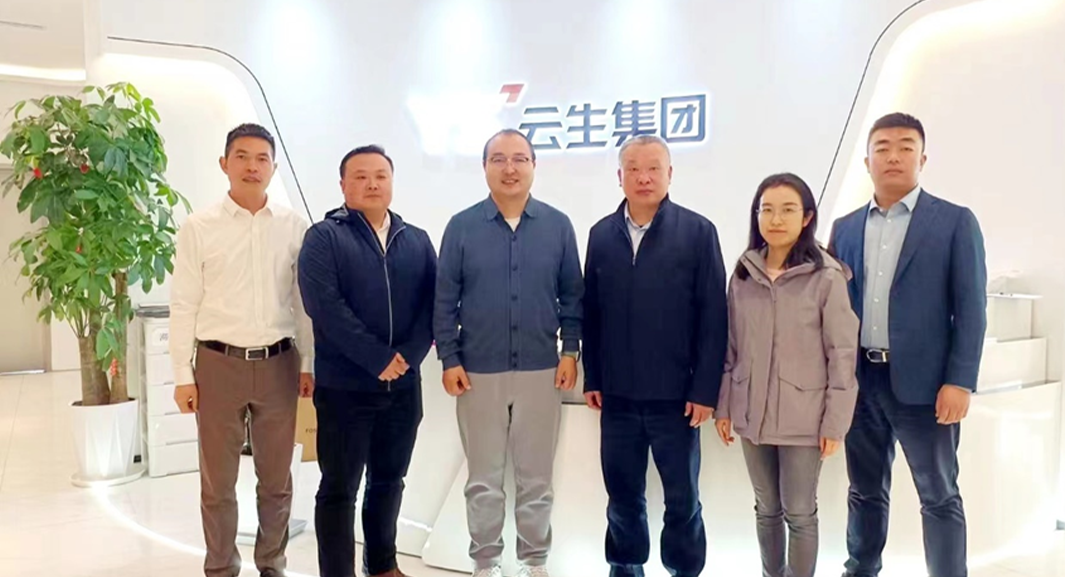 南京市秦淮区人社局领导一行莅临3044永利集团官网集团走访交流