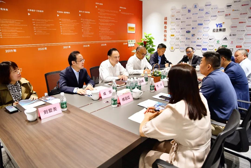 南京市秦淮区委副书记、区政府代区长凌向前一行莅临3044永利集团官网集团南京公司调研指导